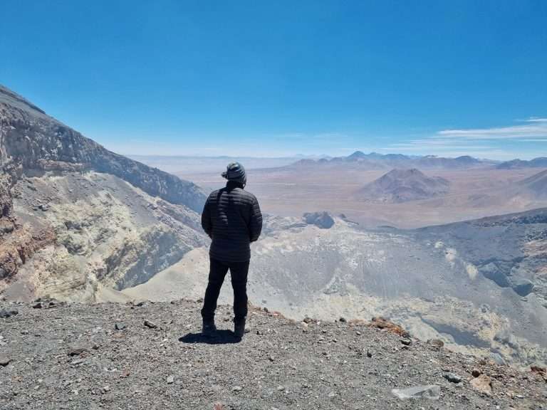 horizon vulcano lascar atacama chile