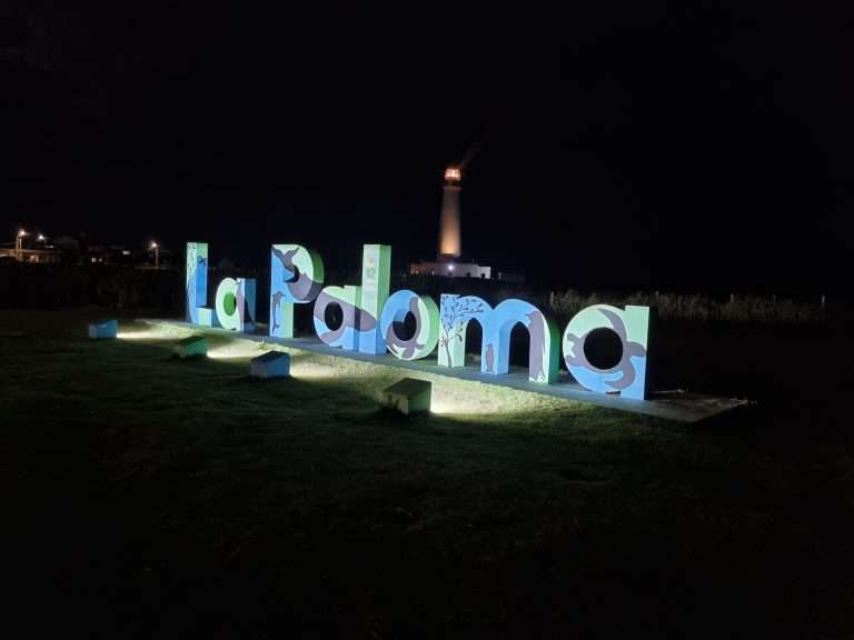 la paloma sign